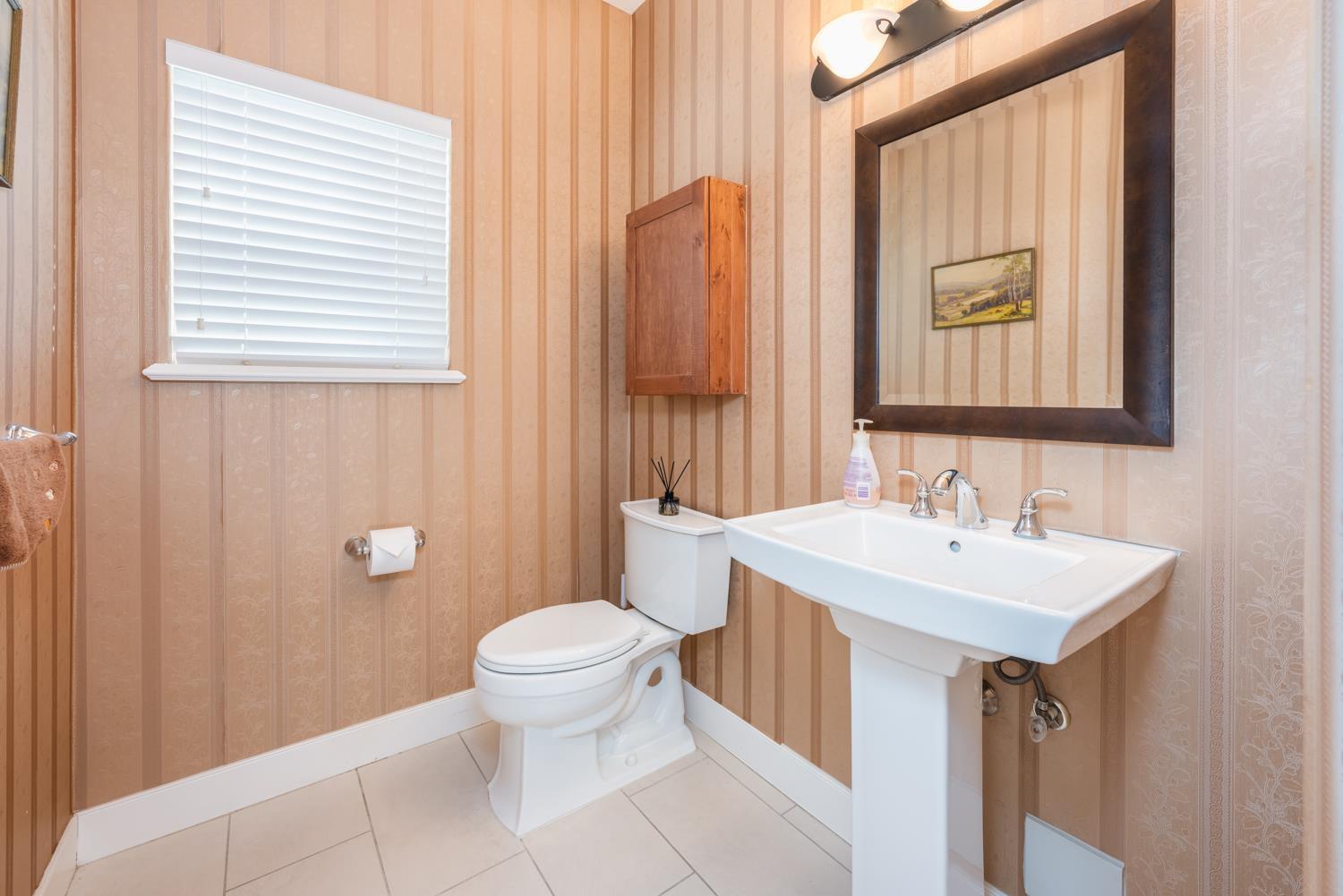 10577 Delsom Crescent, Delta, British Columbia  V4C 0B6 - Photo 13 - R3105543