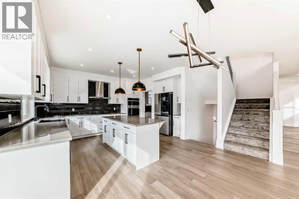 267 Chelsea Heath, Chestermere, Alberta  T1X 2N4 - Photo 4 - A2295827