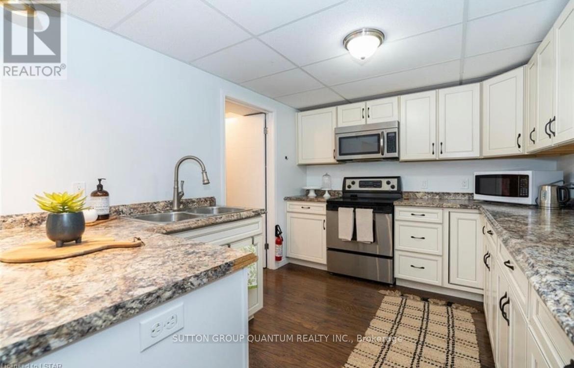 #lower - 1176 Birchwood Drive, London South, Ontario  N6K 5C1 - Photo 6 - X12941360