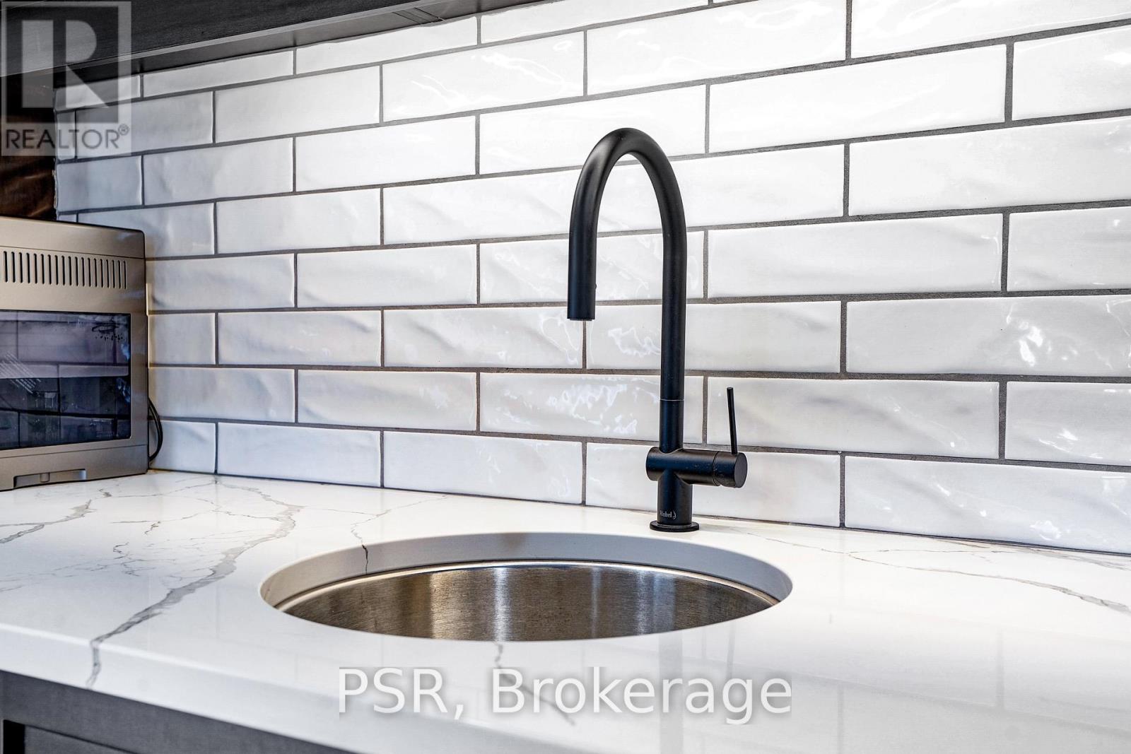 23247 Beattie Line, West Elgin, Ontario  N0L 2N0 - Photo 14 - X12941362