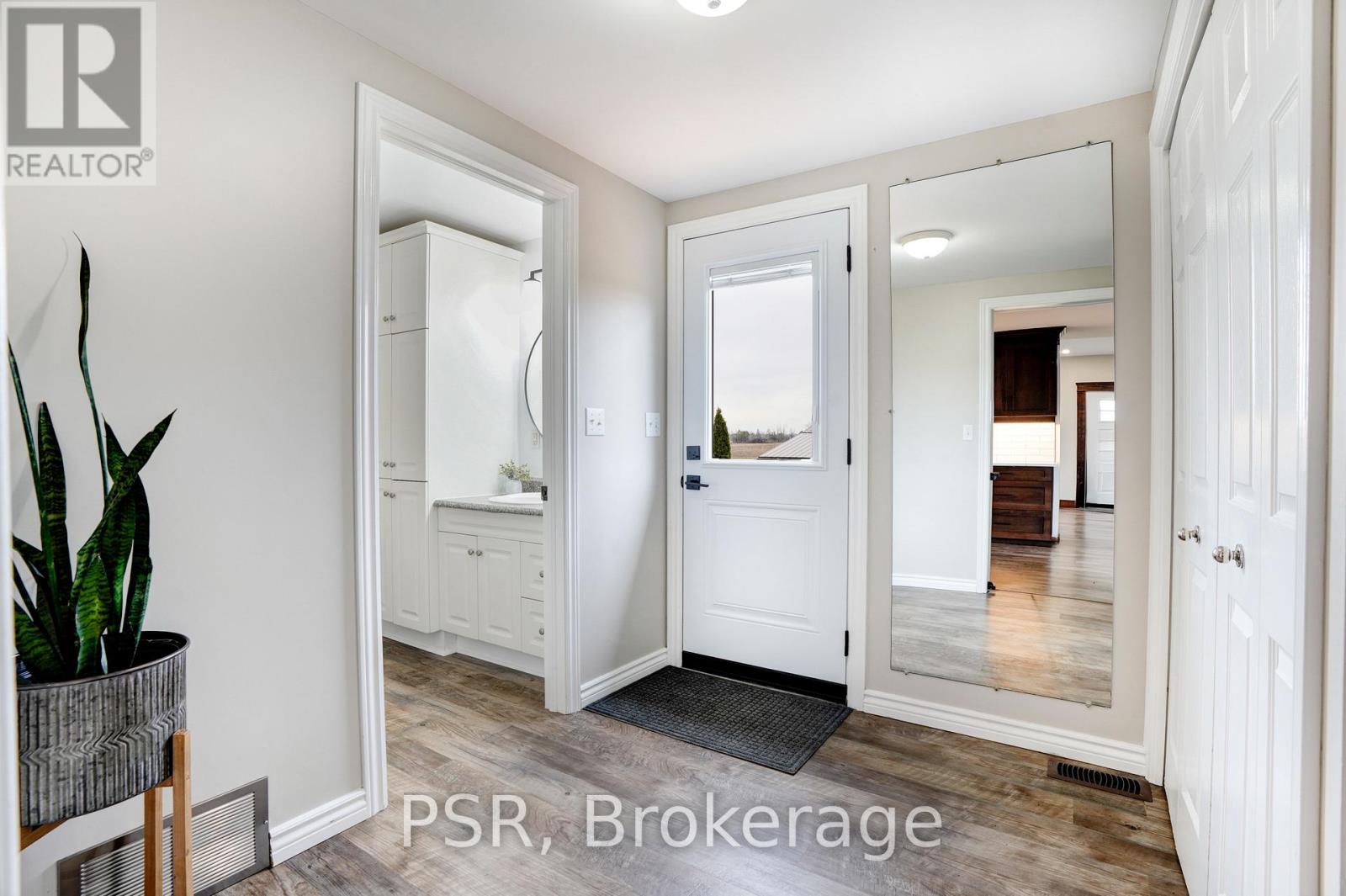 23247 Beattie Line, West Elgin, Ontario  N0L 2N0 - Photo 20 - X12941362