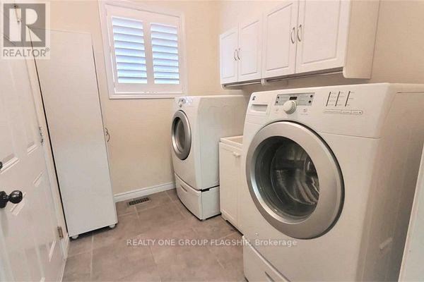 15 Sasha Court, Hamilton, Ontario  L8E 0A3 - Photo 13 - X12941380