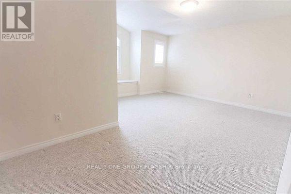 15 Sasha Court, Hamilton, Ontario  L8E 0A3 - Photo 22 - X12941380