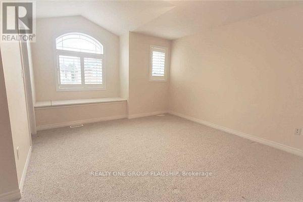 15 Sasha Court, Hamilton, Ontario  L8E 0A3 - Photo 23 - X12941380