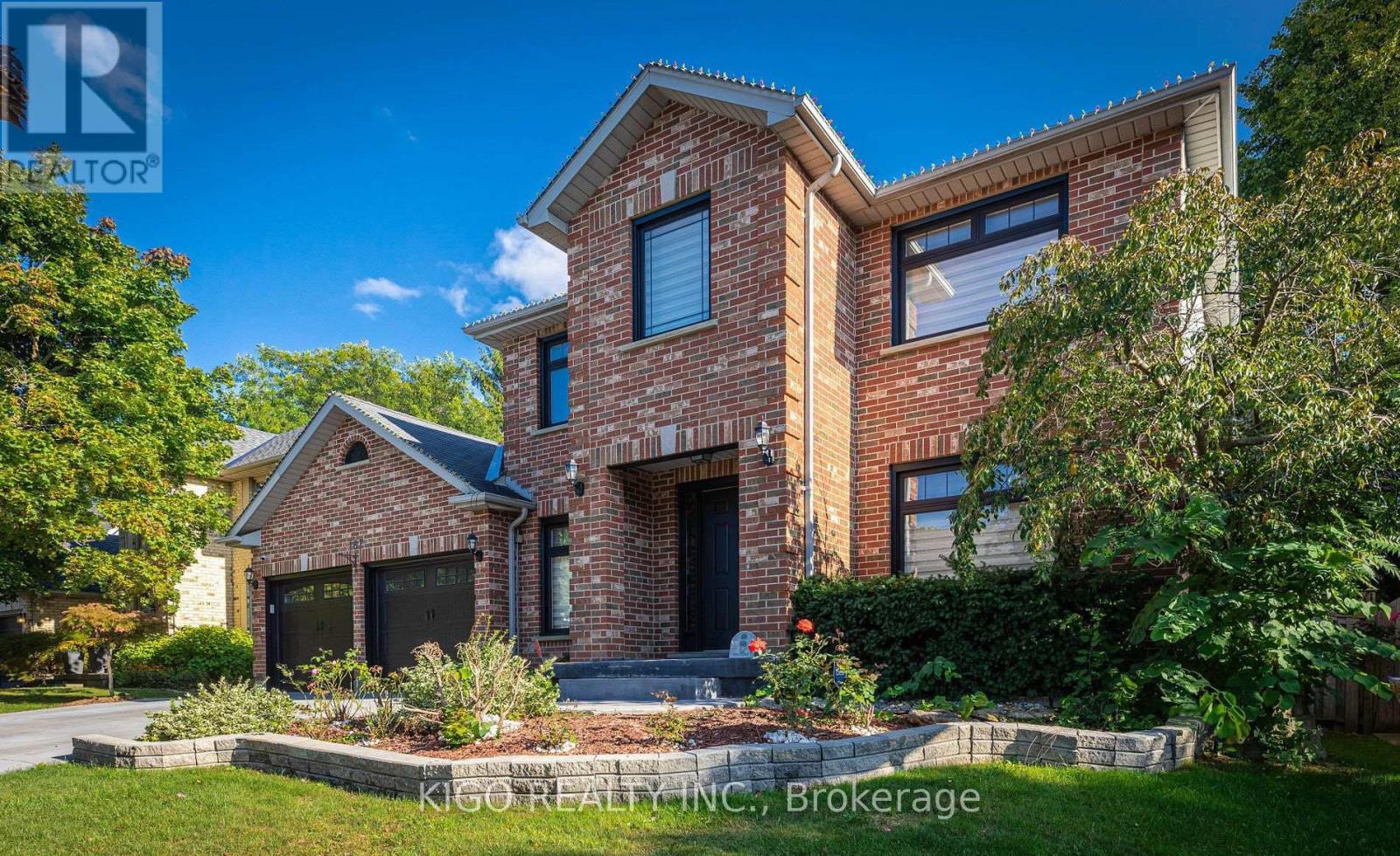 167 Sunnyside Drive, London North, Ontario  N5X 3P7 - Photo 2 - X12941432