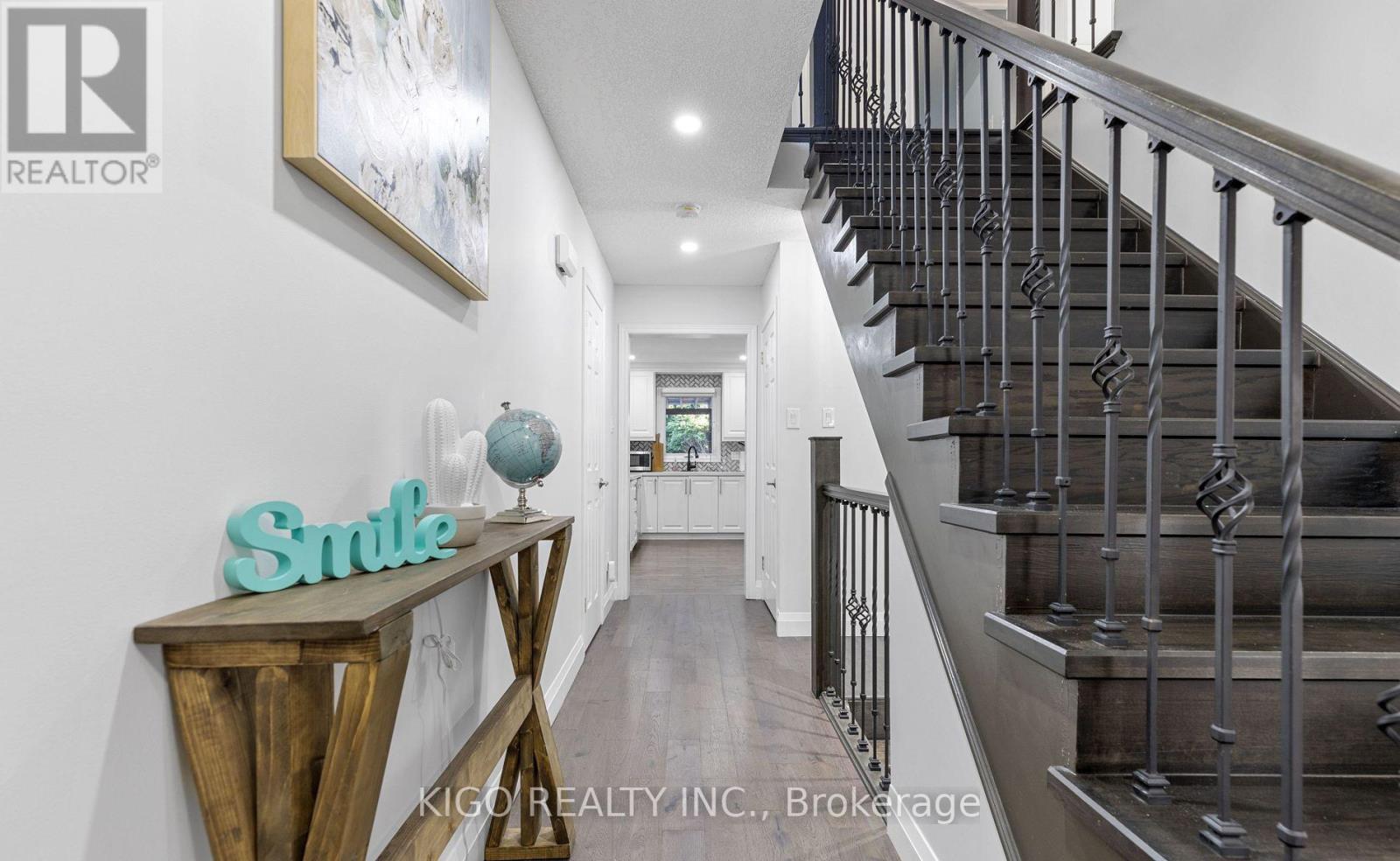 167 Sunnyside Drive, London North, Ontario  N5X 3P7 - Photo 4 - X12941432