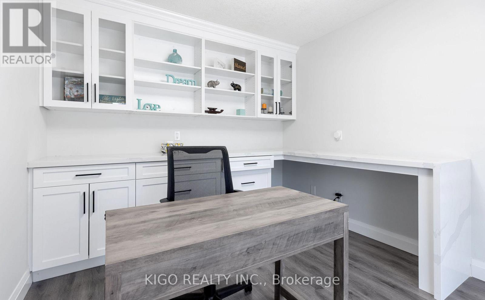 167 Sunnyside Drive, London North, Ontario  N5X 3P7 - Photo 6 - X12941432