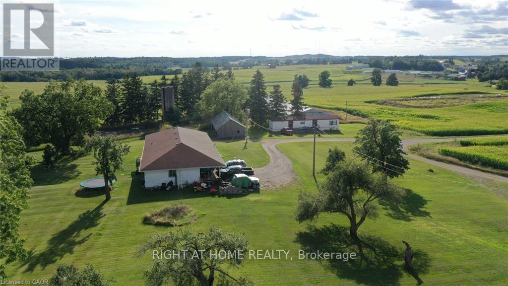 2265 Snyders Road E, Wilmot, Ontario  N0B 2H0 - Photo 6 - X12941440