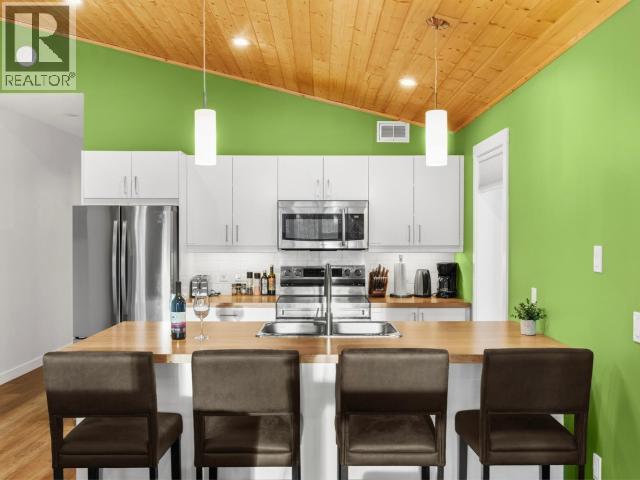 34 Takhini Meadows Drive, Whitehorse North, Yukon  Y1A 7A2 - Photo 15 - 17135