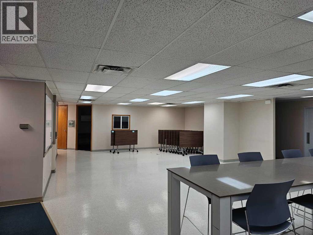 10070 117 Avenue, Grande Prairie, Alberta  T8V 4K5 - Photo 10 - A2220271