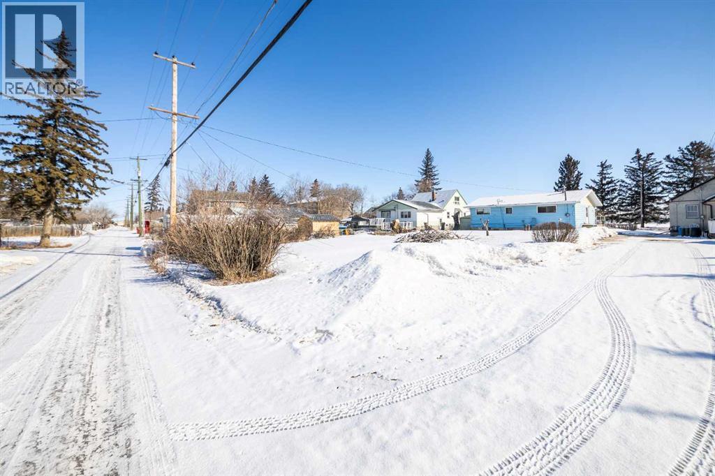 5514 49 Avenue, Lloydminster, Saskatchewan  S9V 0V4 - Photo 2 - A2292881