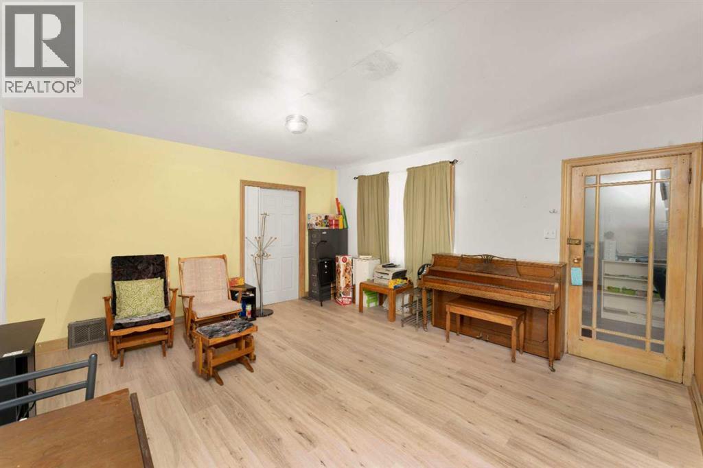 1-4, 320075 Range Road 240, Rural Kneehill County, Alberta  T0M 1A0 - Photo 30 - A2278728