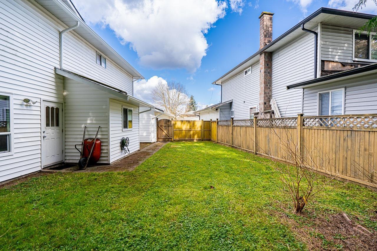 12946 66a Avenue, Surrey, British Columbia  V3W 8Z7 - Photo 29 - R3104800