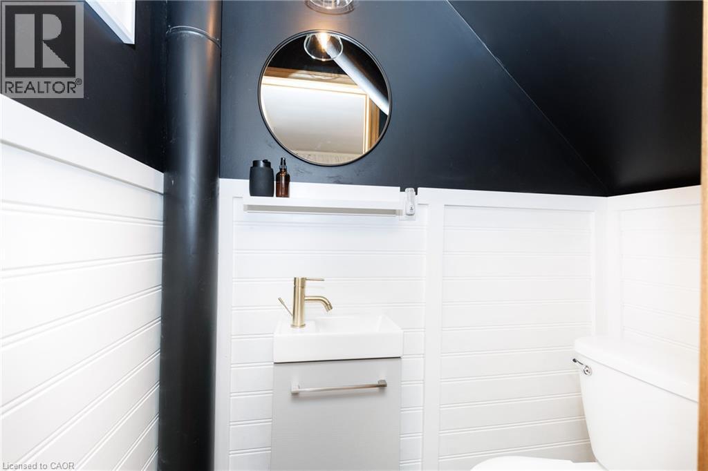 312 Clarence Street, Port Colborne, Ontario  L3K 3G8 - Photo 6 - 40816335