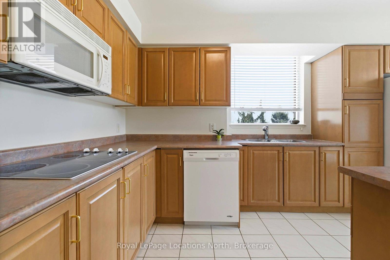 213 - 4 Briar Hill Heights, New Tecumseth, Ontario L9R 1Z7 - Photo 13 - N12941546