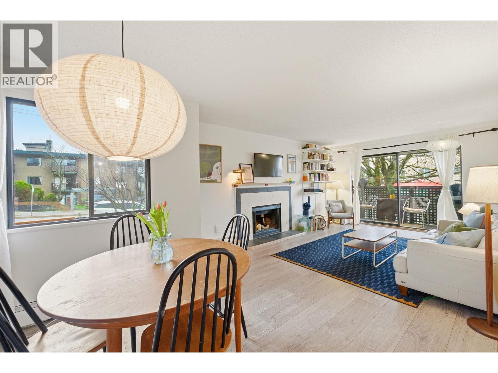 207 2215 Dundas Street, Vancouver, British Columbia  V5L 1J9 - Photo 2 - R3105565