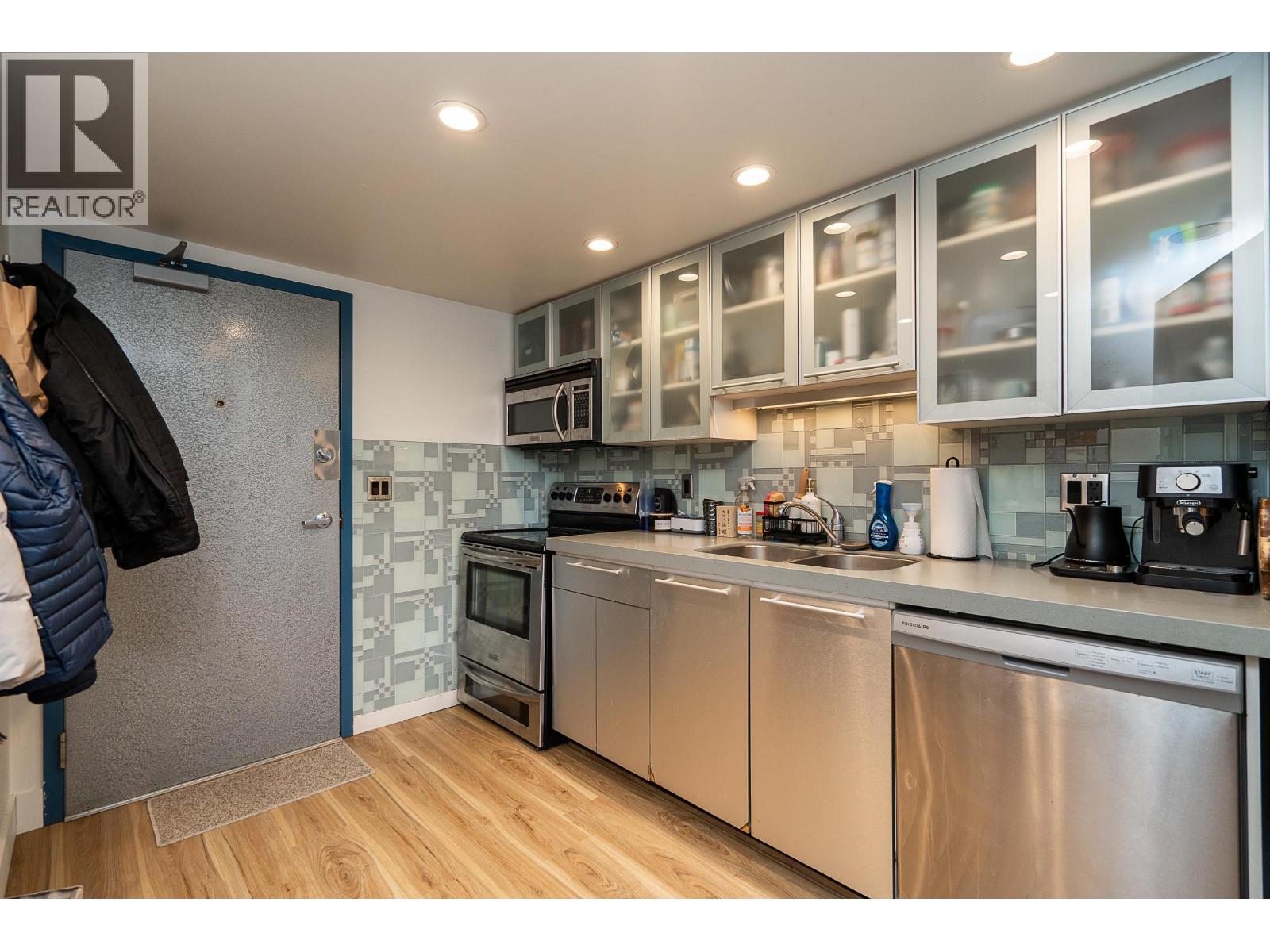 903 1238 Seymour Street, Vancouver, British Columbia  V6B 6J3 - Photo 10 - R3105566