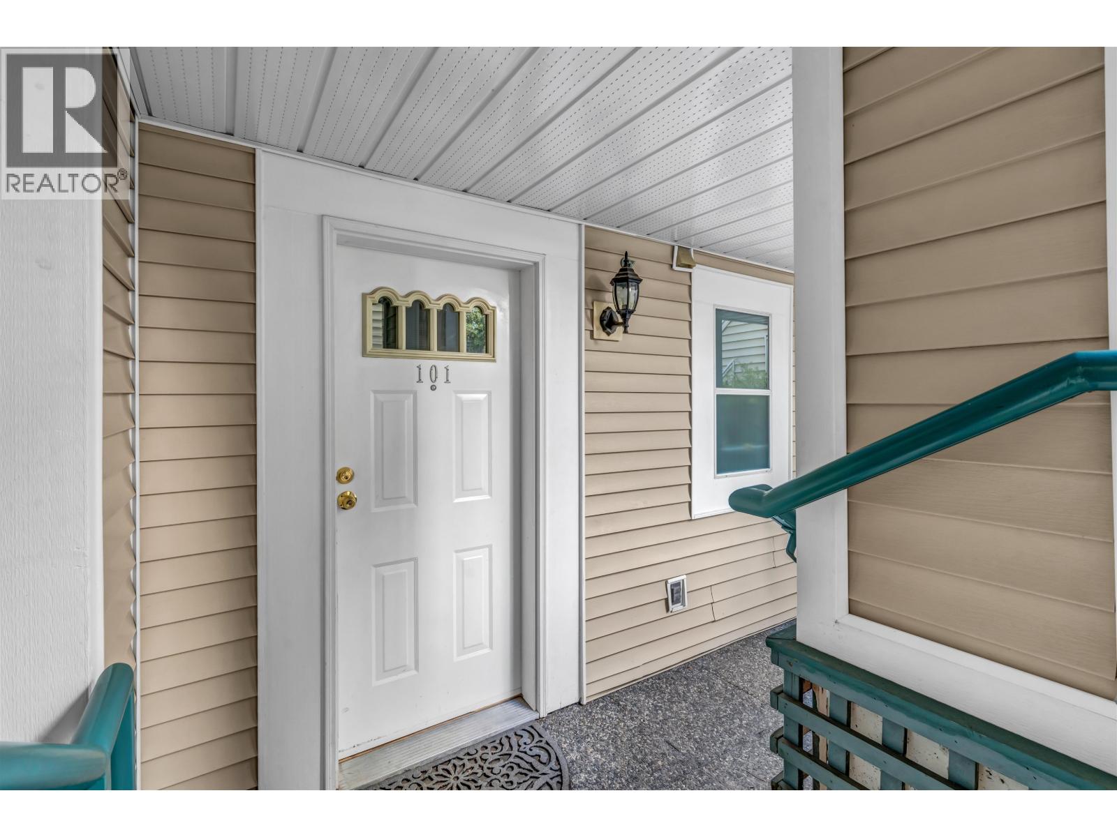 101 735 W 15 Avenue, Vancouver, British Columbia  V5Z 1R6 - Photo 2 - R3105572