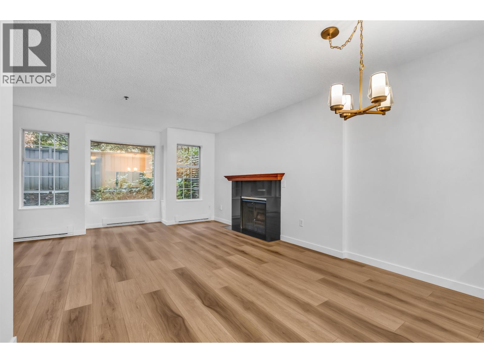 101 735 W 15 Avenue, Vancouver, British Columbia  V5Z 1R6 - Photo 6 - R3105572