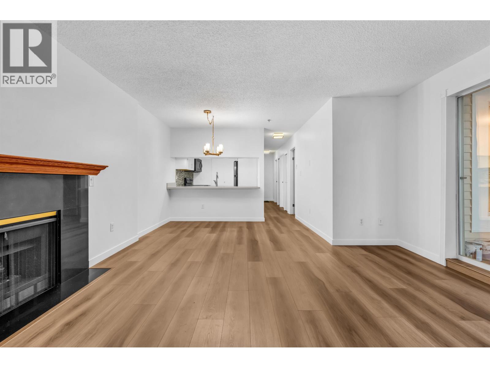 101 735 W 15 Avenue, Vancouver, British Columbia  V5Z 1R6 - Photo 8 - R3105572