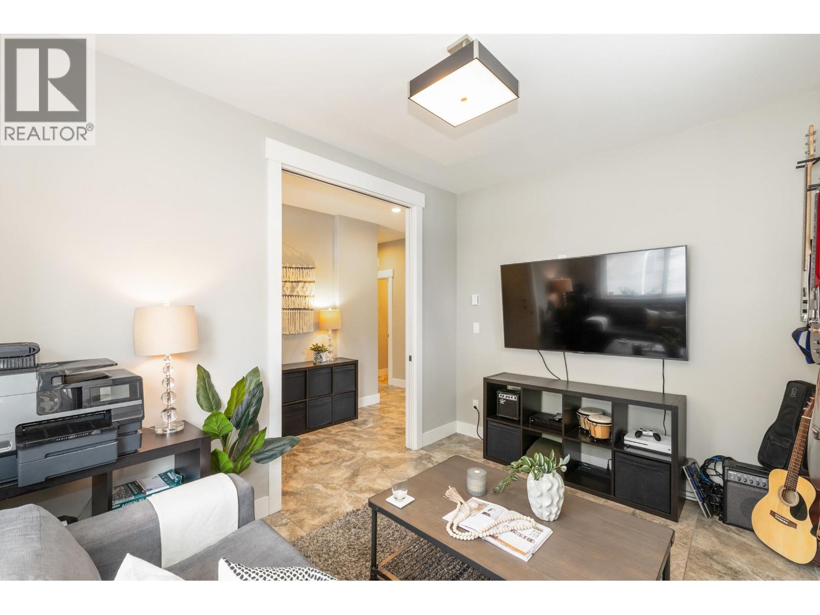 2558 Burian Drive, Coquitlam, British Columbia  V3K 5W9 - Photo 15 - R3105558