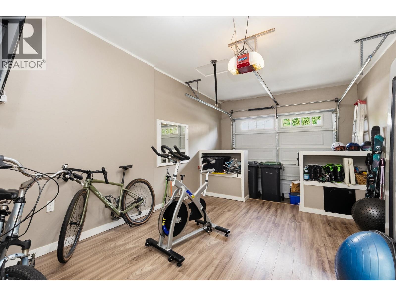 2558 Burian Drive, Coquitlam, British Columbia  V3K 5W9 - Photo 28 - R3105558