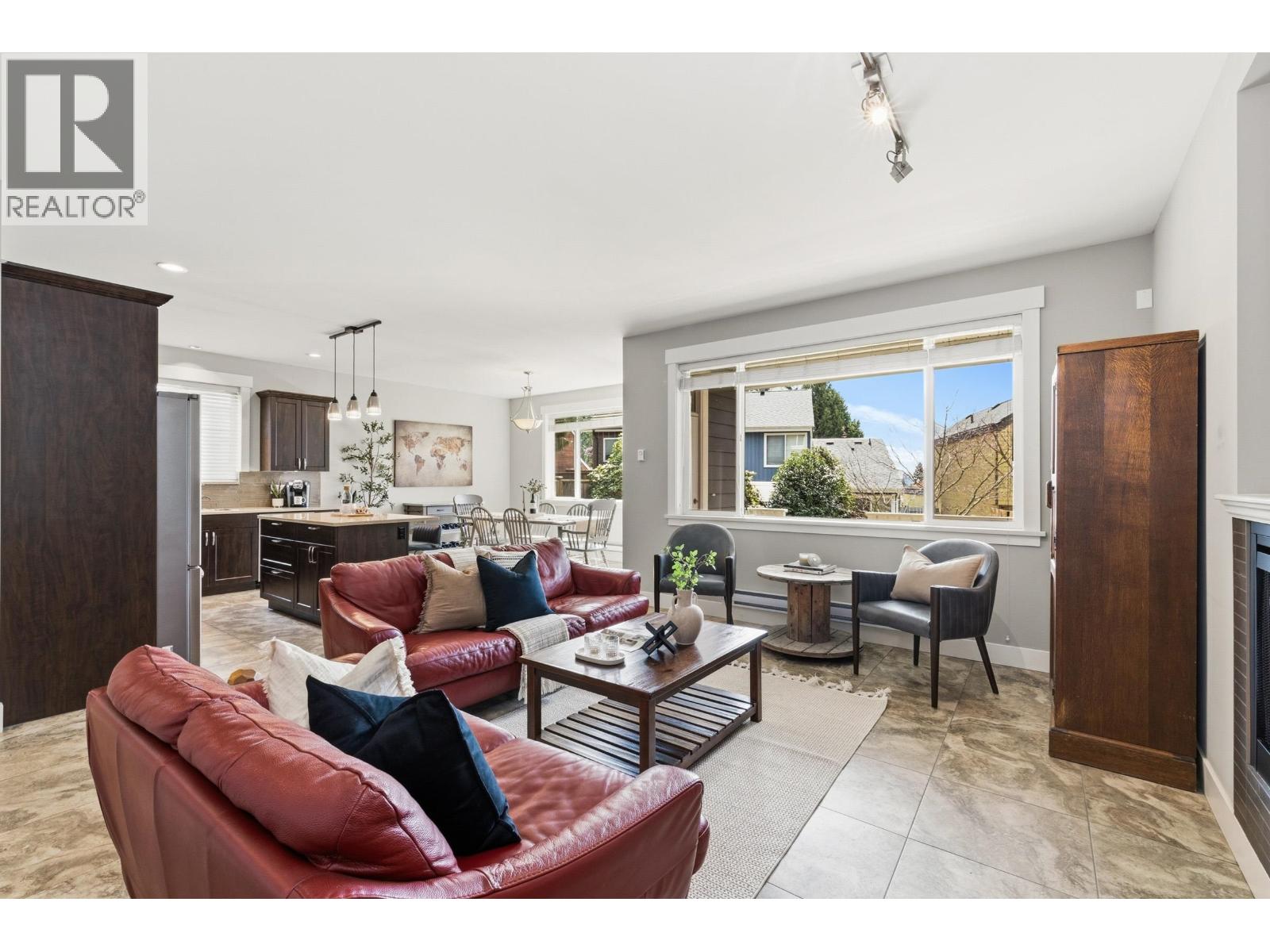 2558 Burian Drive, Coquitlam, British Columbia  V3K 5W9 - Photo 4 - R3105558