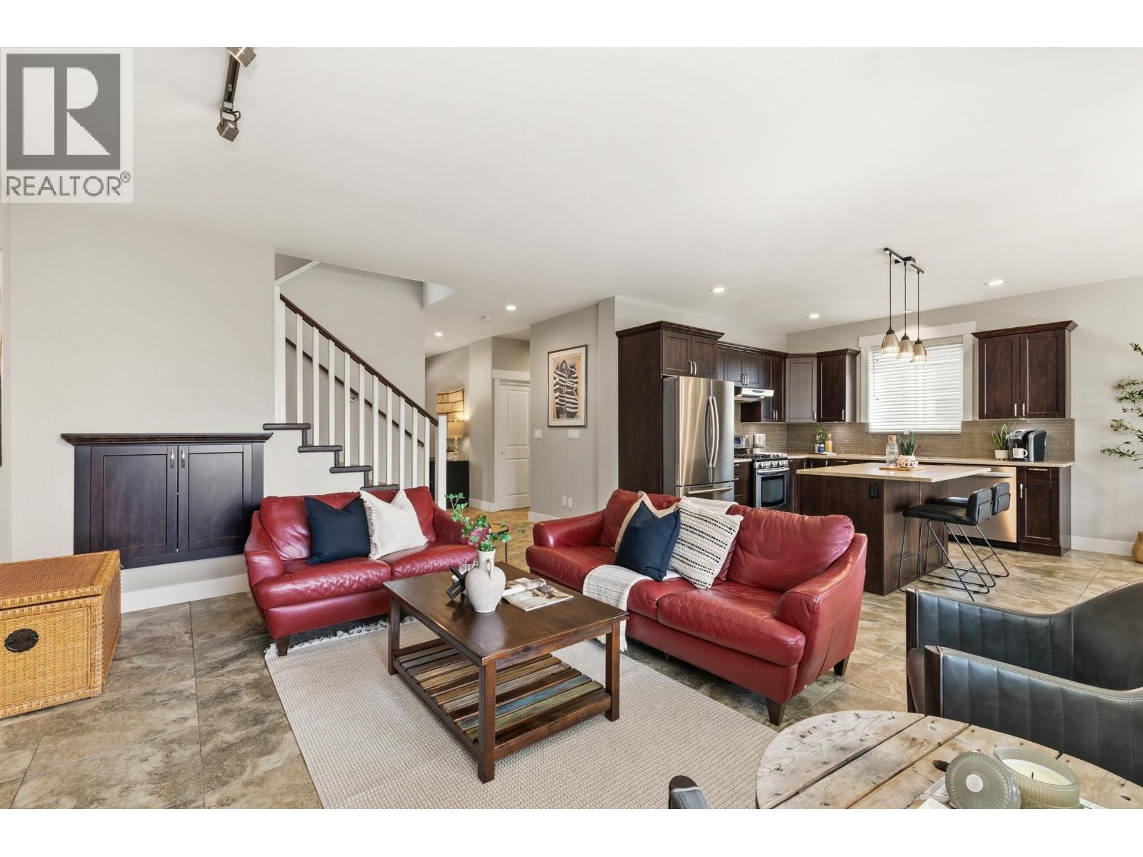 2558 Burian Drive, Coquitlam, British Columbia  V3K 5W9 - Photo 5 - R3105558