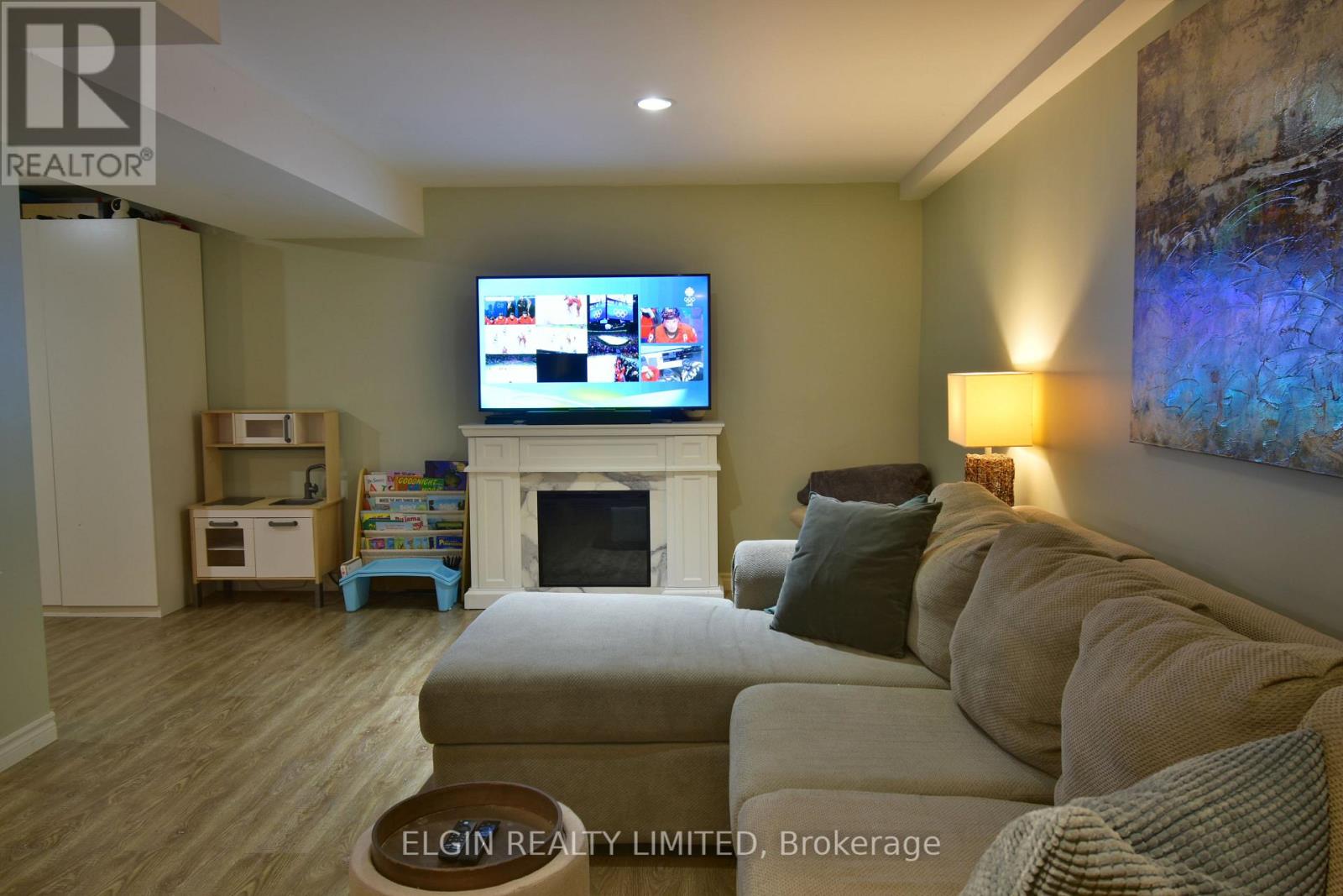 24 Dyer Street, St. Thomas, Ontario  N5R 5K3 - Photo 25 - X12941538