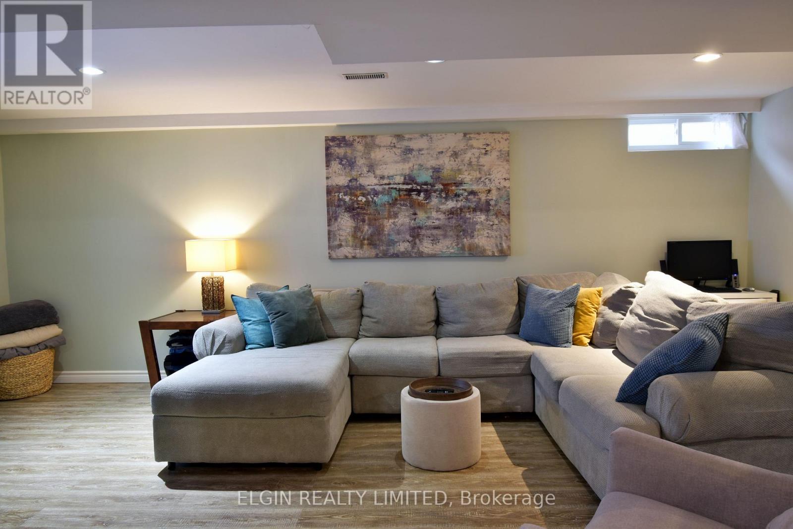 24 Dyer Street, St. Thomas, Ontario  N5R 5K3 - Photo 26 - X12941538