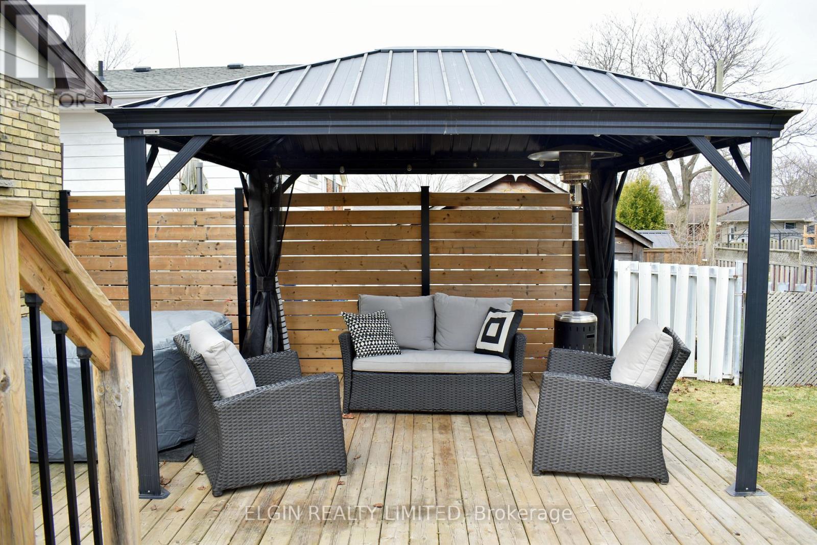 24 Dyer Street, St. Thomas, Ontario  N5R 5K3 - Photo 35 - X12941538