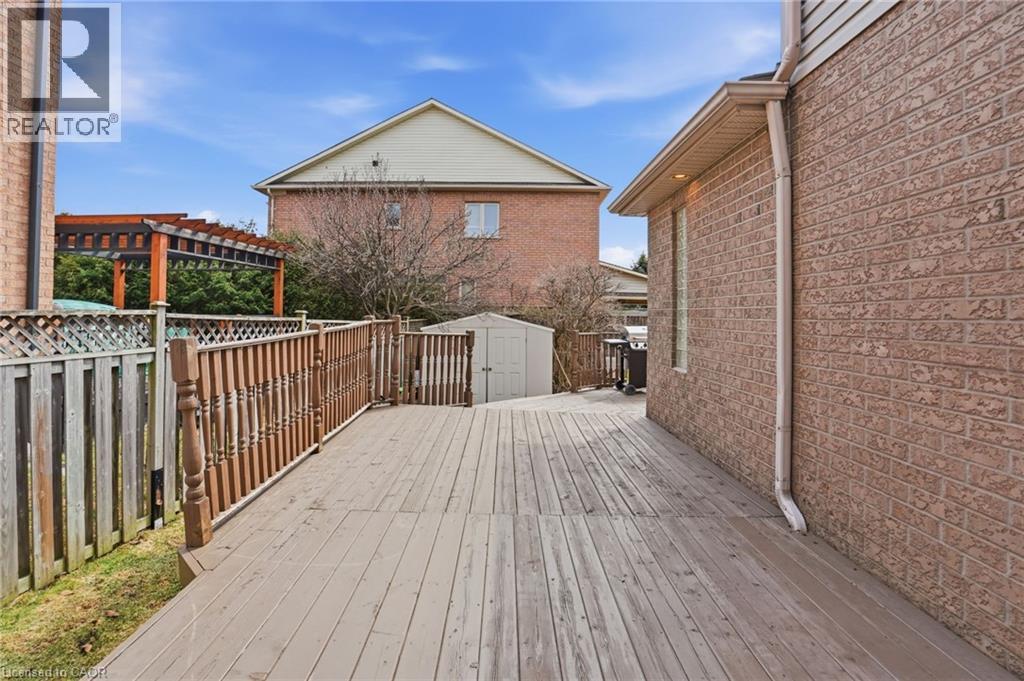 68 Rockhaven Avenue, Waterdown, Ontario  L8B 0J9 - Photo 35 - 40816474