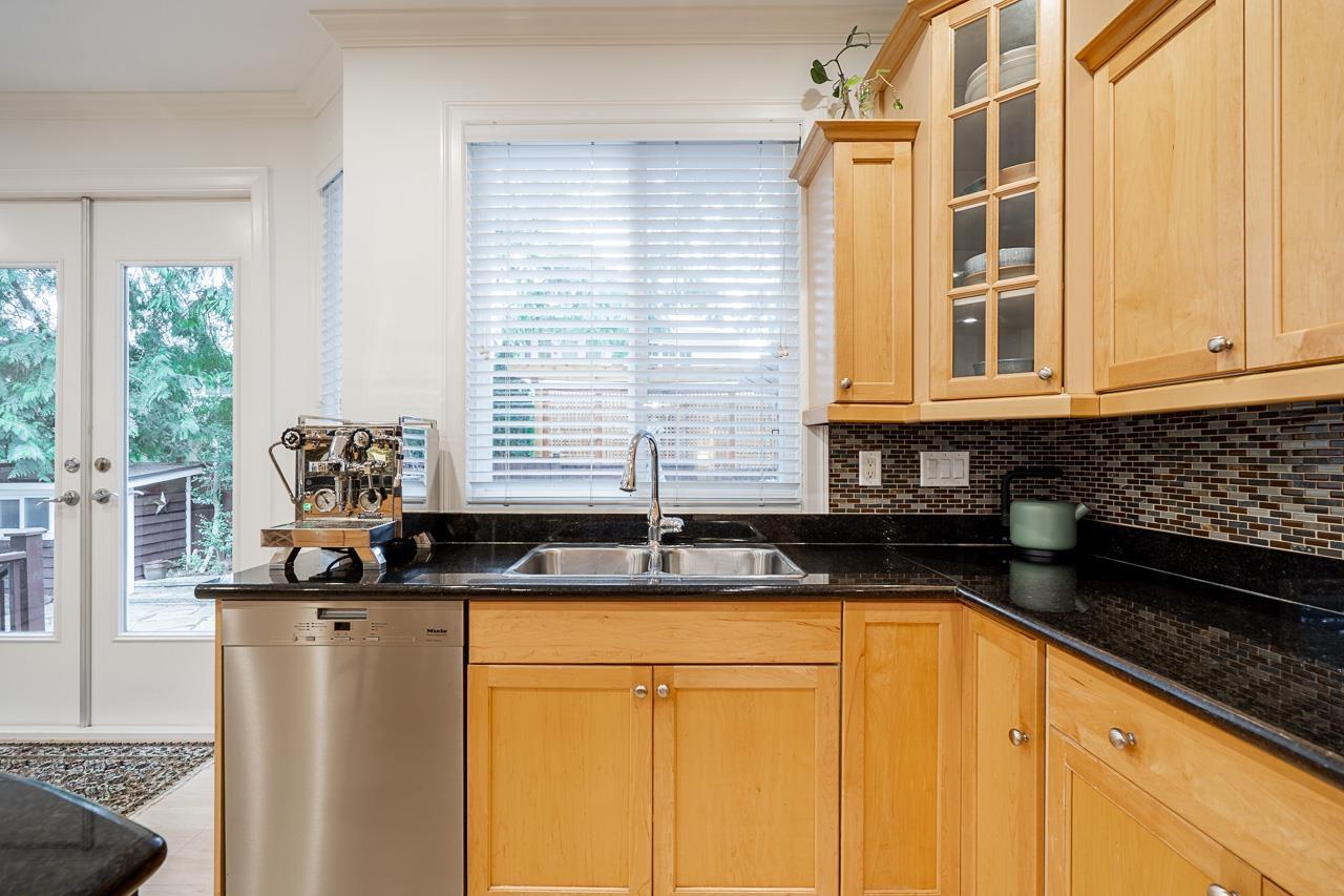 2440 124b Street, Surrey, British Columbia  V4A 3N6 - Photo 11 - R3105535