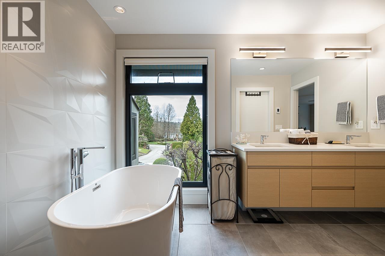 5570 Hampstead Place, Burnaby, British Columbia  V5E 4E7 - Photo 28 - R3105316