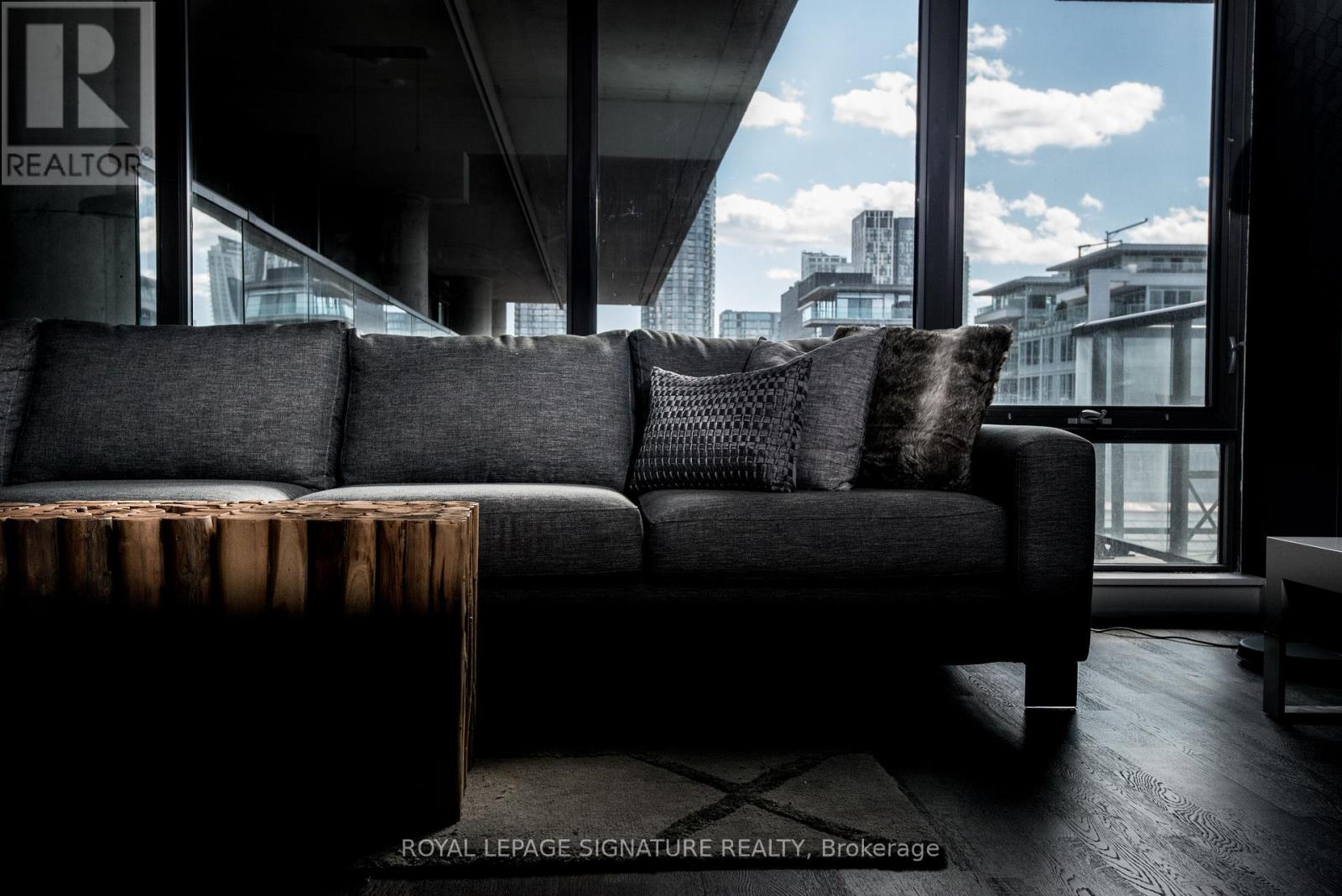 614 - 560 King Street W, Toronto, Ontario  M5V 0L5 - Photo 9 - C12941522