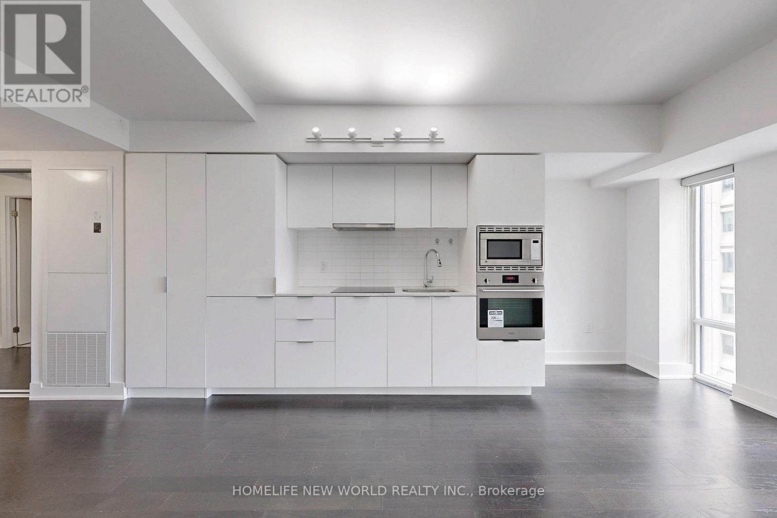 625 - 955 Bay Street, Toronto, Ontario  M5S 0C6 - Photo 3 - C12941548