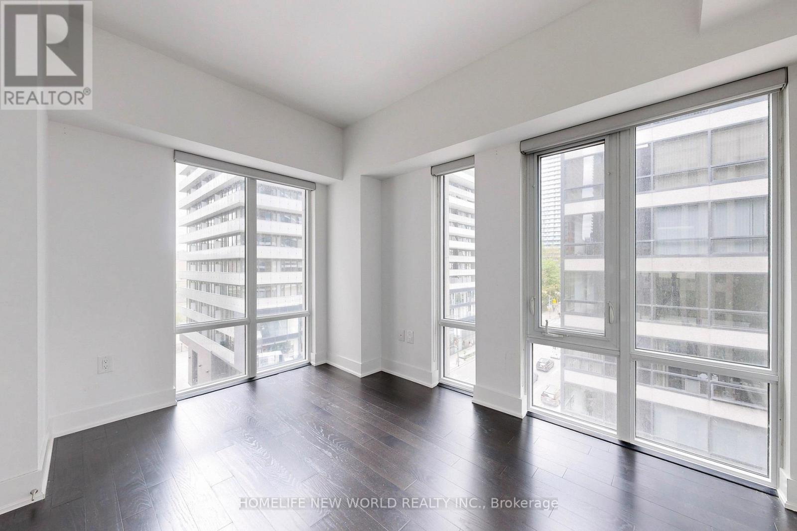 625 - 955 Bay Street, Toronto, Ontario  M5S 0C6 - Photo 5 - C12941548