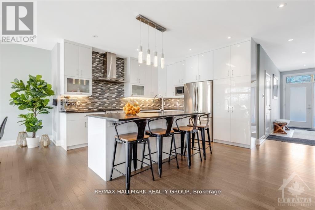 250 Richardson Avenue, Ottawa, Ontario  K2B 5G6 - Photo 8 - X12941514