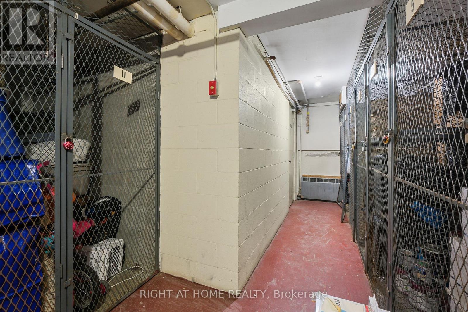 11 - 898 Elmsmere Road, Ottawa, Ontario  K1J 7T6 - Photo 14 - X12941532