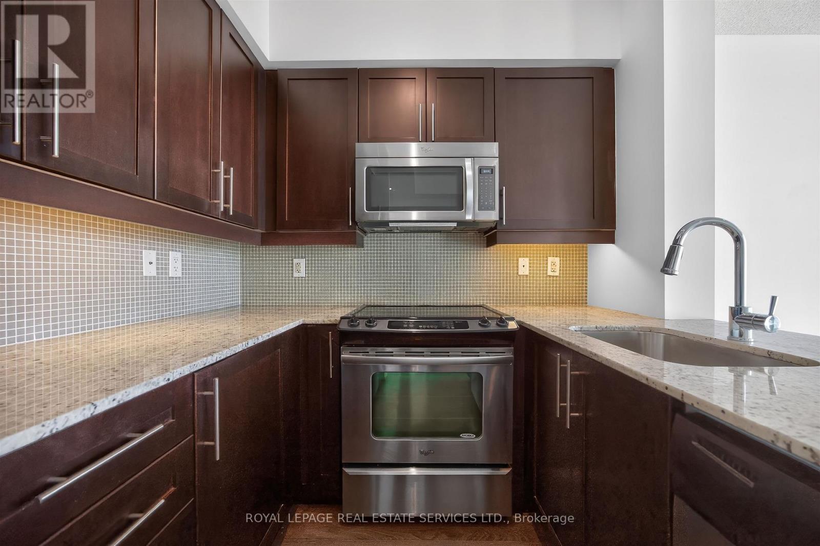 3009 - 125 Western Battery Road, Toronto, Ontario  M6K 3R8 - Photo 14 - C12941092