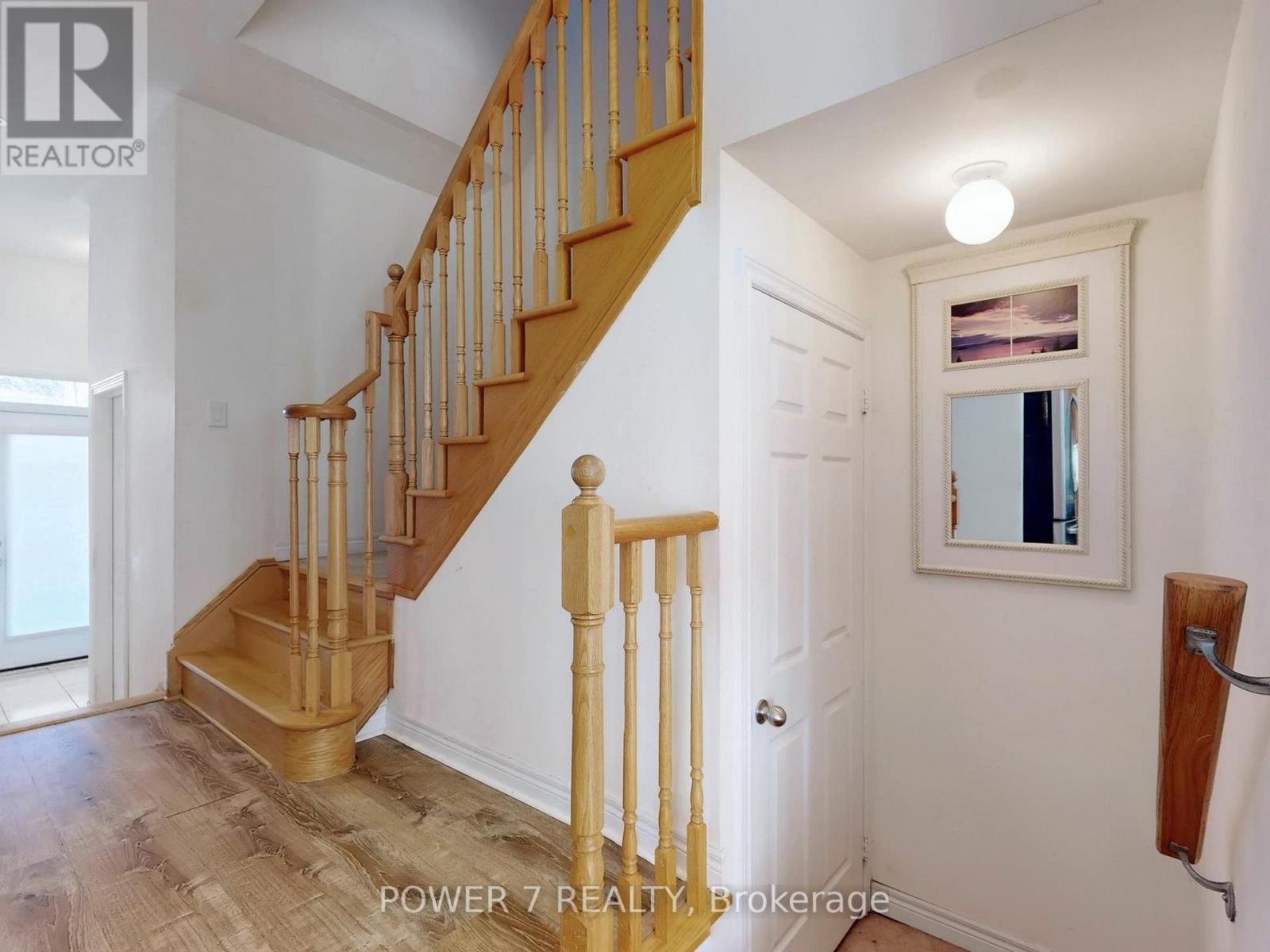 25 Black Locust Drive, Markham, Ontario  L6E 0P8 - Photo 18 - N12941534