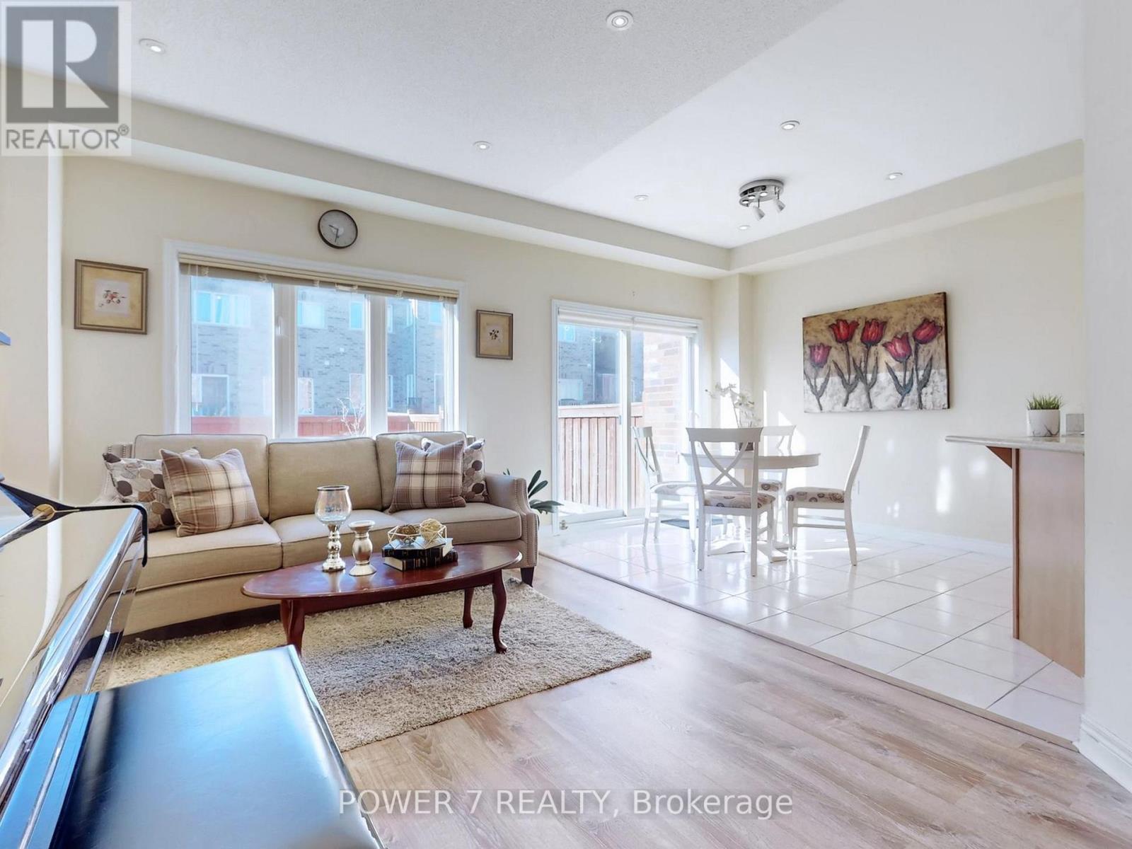 25 Black Locust Drive, Markham, Ontario  L6E 0P8 - Photo 6 - N12941534