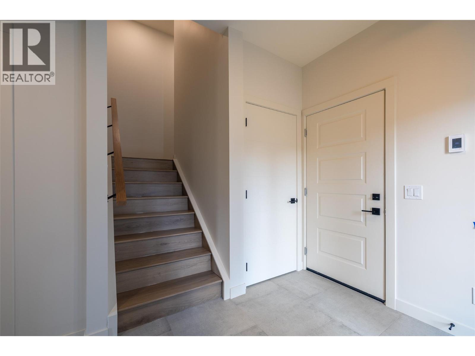 800 Riverside Way Unit# 404, Fernie, British Columbia V0B 1M7 - Photo 8 - 10349200