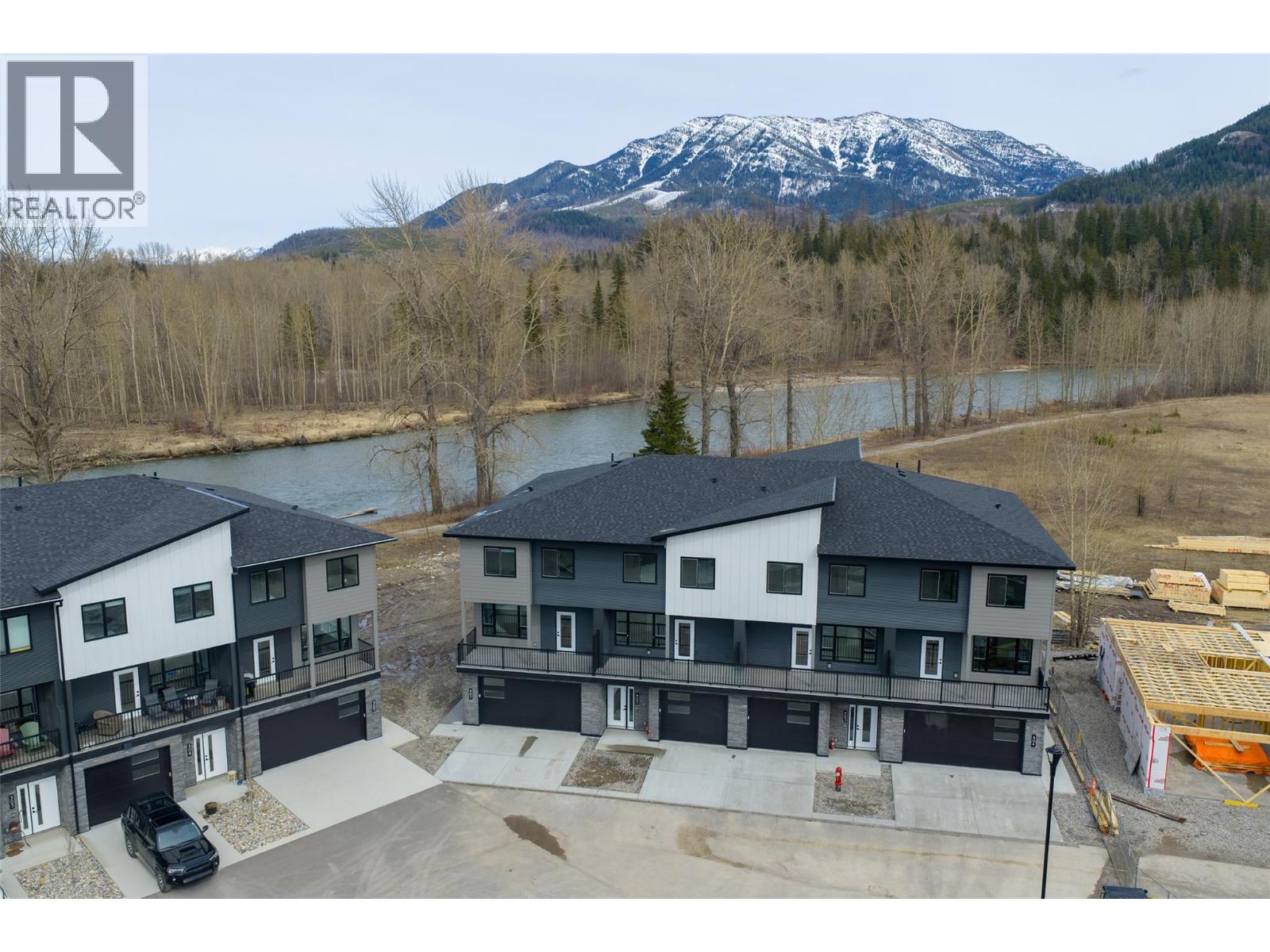 800 Riverside Way Unit# 404, Fernie, British Columbia V0B 1M7 - Photo 6 - 10349200