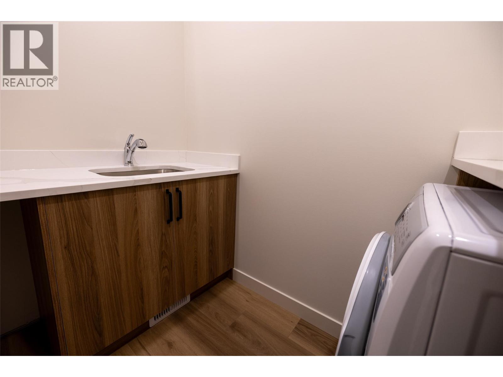 800 Riverside Way Unit# 404, Fernie, British Columbia V0B 1M7 - Photo 25 - 10349200