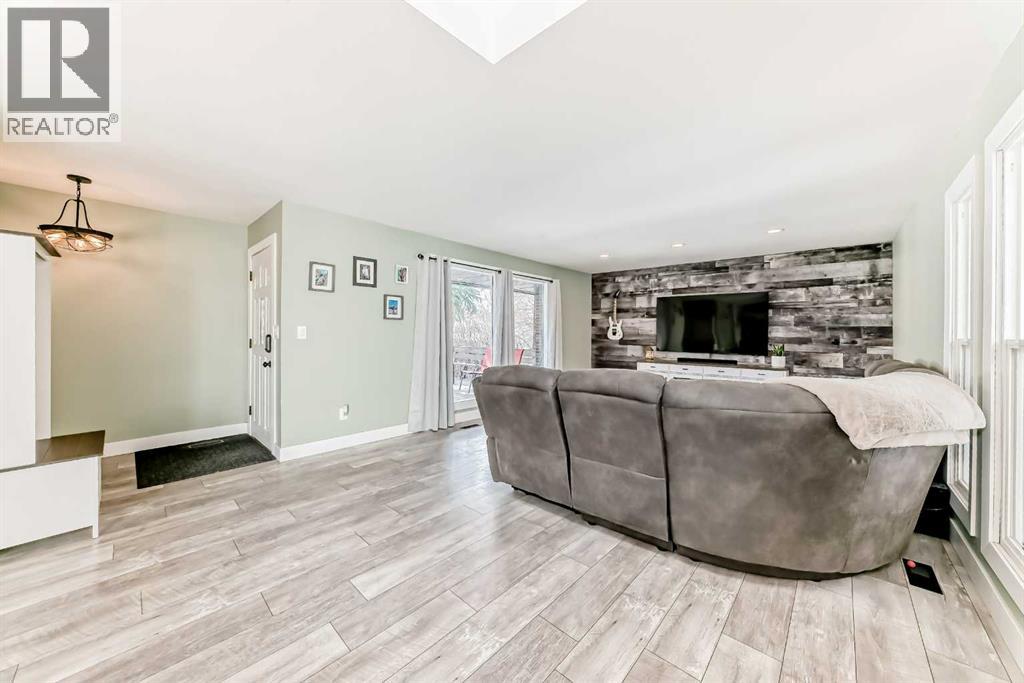 5122 44 Street, Olds, Alberta  T4H 1M3 - Photo 13 - A2291622