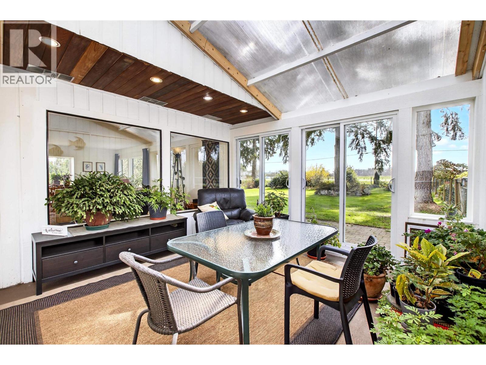 17515 Ford Road Detour, Pitt Meadows, British Columbia  V3Y 0A6 - Photo 12 - R3105542