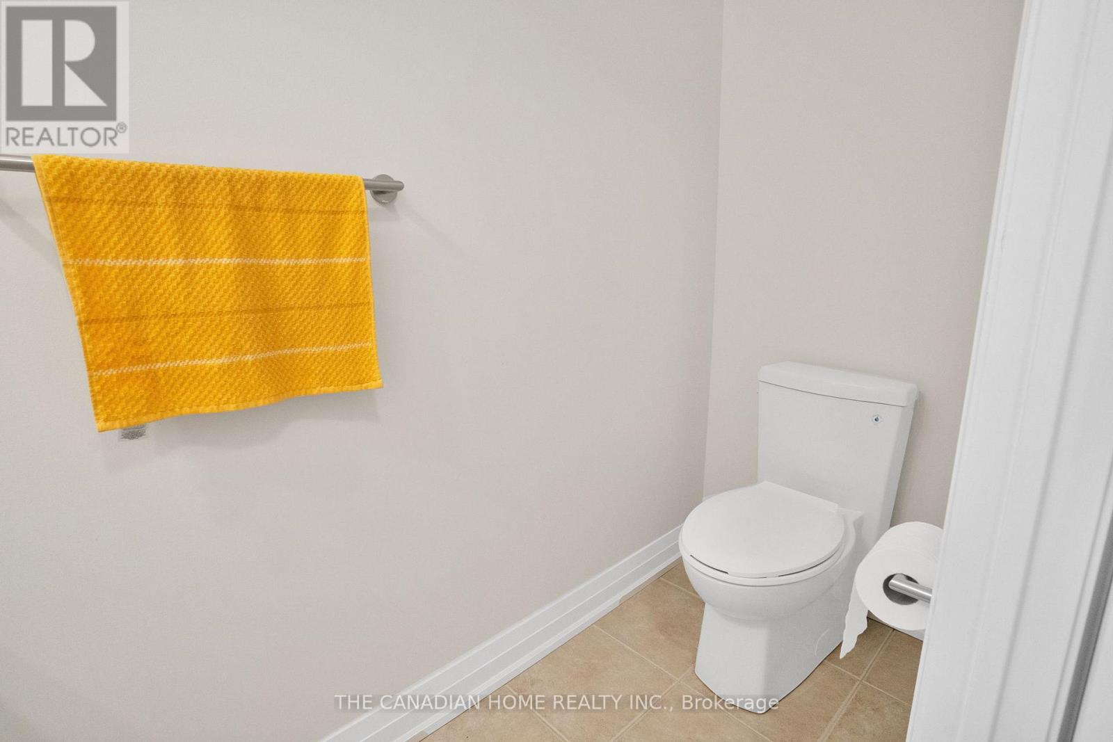 328 - 85 Attmar Drive, Brampton, Ontario  L6P 0Y6 - Photo 3 - W12941520