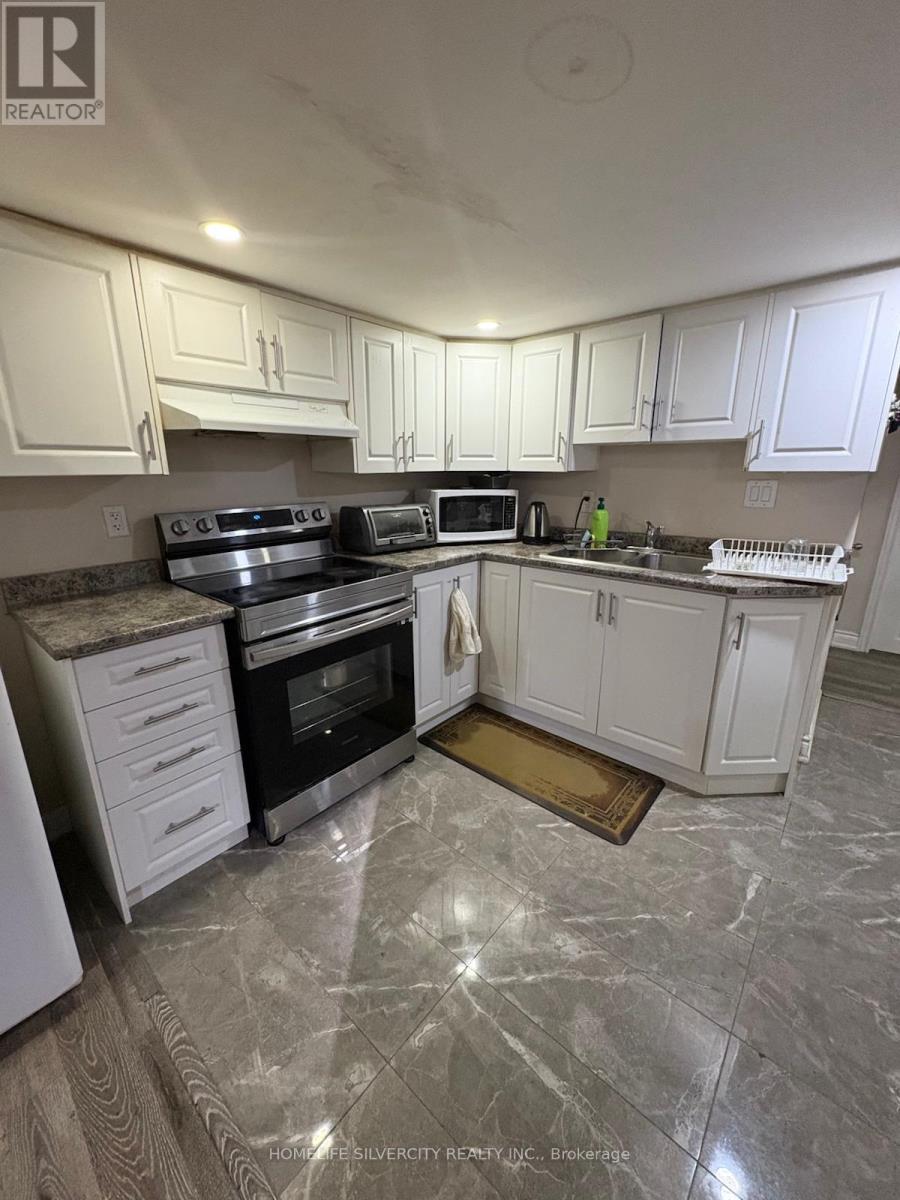 222 Edenbrook Hill Drive, Brampton, Ontario  L7A 2W7 - Photo 15 - W12941540