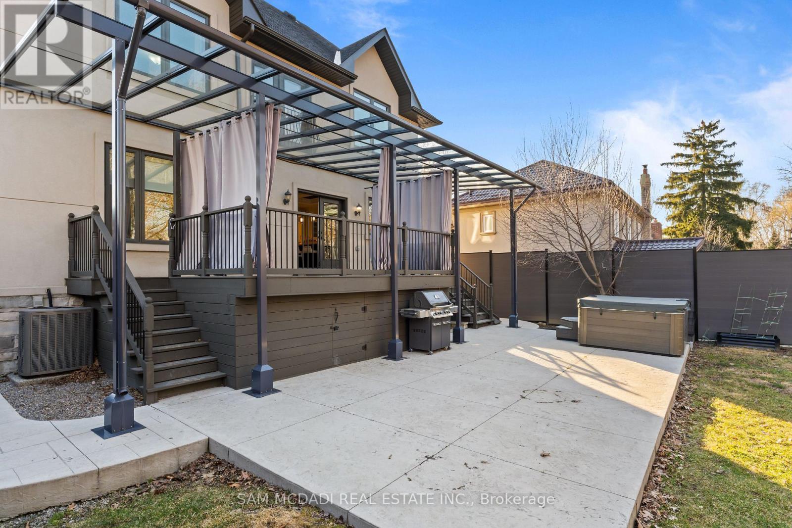 1487 Myron Drive, Mississauga, Ontario  L5E 2N5 - Photo 37 - W12941544